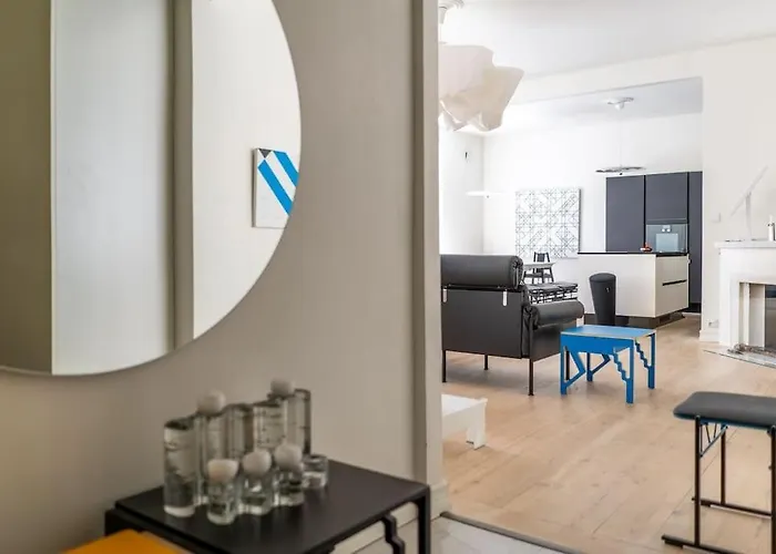 Stunning Downtown Retreat 헬싱키